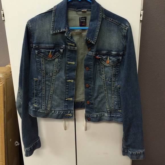 Levi's jean jacket
