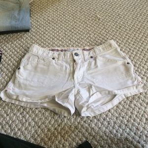 abercrombie & fitch white shorts