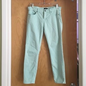 Mint jeans
