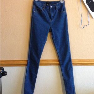 High Waisted jeans