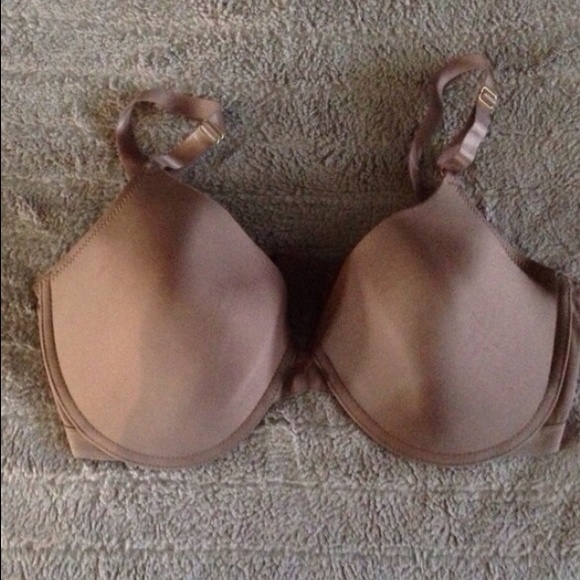 Jessica Simpson Bra