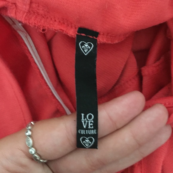 Hot pink peplum from Love Culture! - Picture 3 of 3