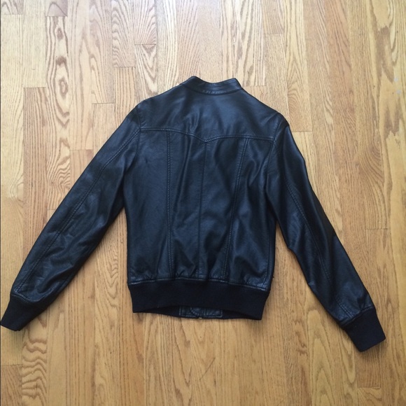 BLACK FAUX LEATHER JACKET vintage f21 - Picture 3 of 4