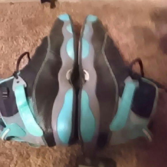 6 Ring Jordans
