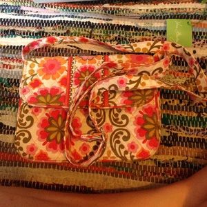 Cross body purse