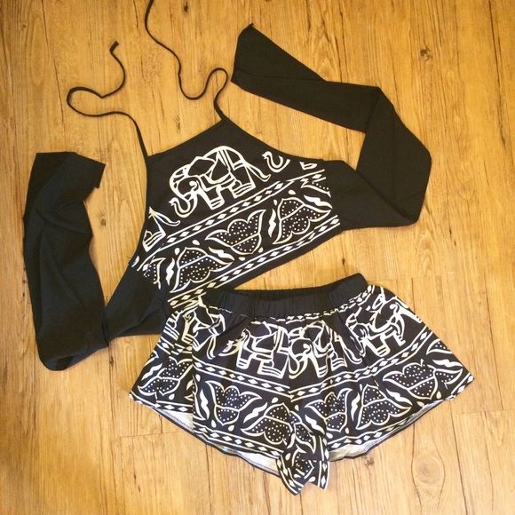 **Brand New** Black Elephant Short Set