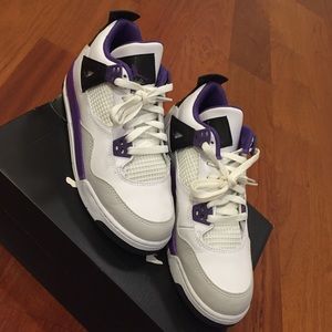 Air Jordan 4 Retro (GS)