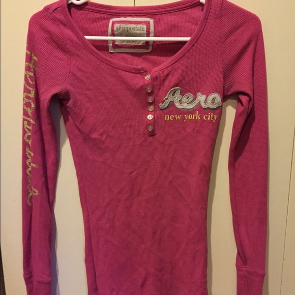 Long sleeved logo shirt