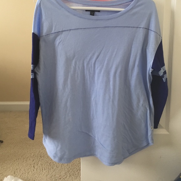 American Eagle baseball tee
