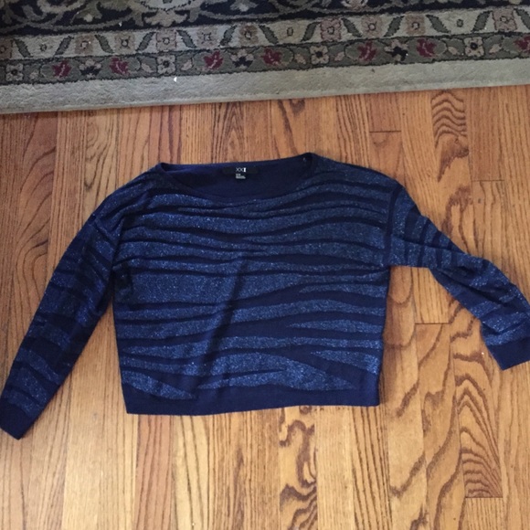 Crop sweater