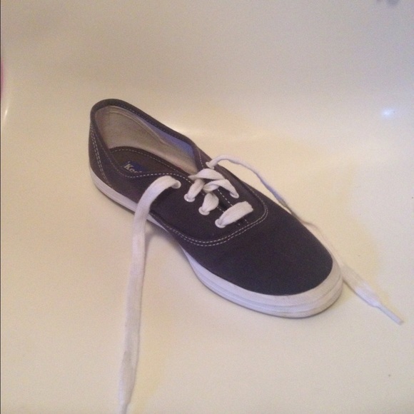 Keds - Picture 3 of 4
