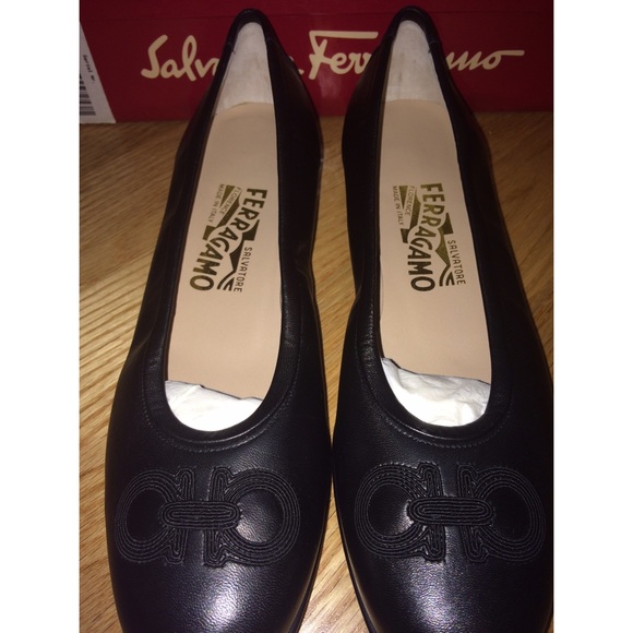 Salvatore Ferragamo flats