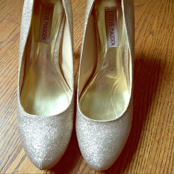 Steve Madden gold 4.5in platform glitter "Miami"