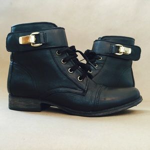 Steve Madden 'Tennasee' Boot. LIKE NEW