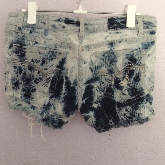 Acid Wash Jean Shorts - Picture 2 of 3