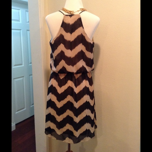 Chevron print dress - Picture 2 of 2
