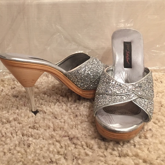 Betsey Johnson Heels!
