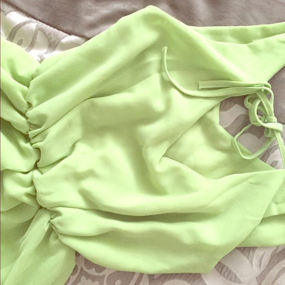 v-neck open/tie-back romper