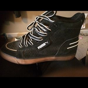 Puma hi top size 8 men
