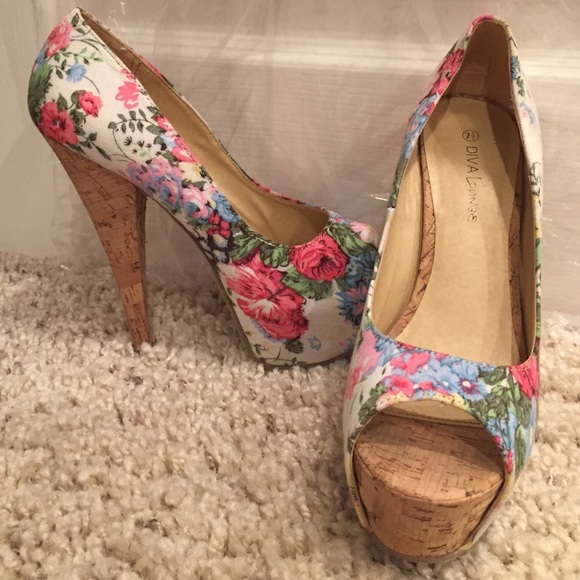 Diva Lounge from Forever 21