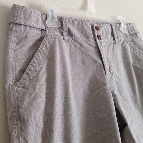 🚫SOLD BUNDLE🚫 Casual Short - Picture 2 of 4