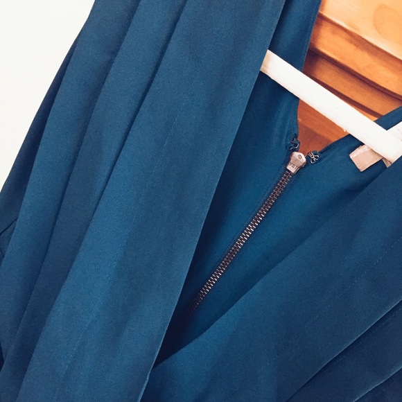 Dress with pockets. - Picture 2 of 4