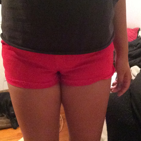 Red Hollister Shorts - Picture 3 of 4