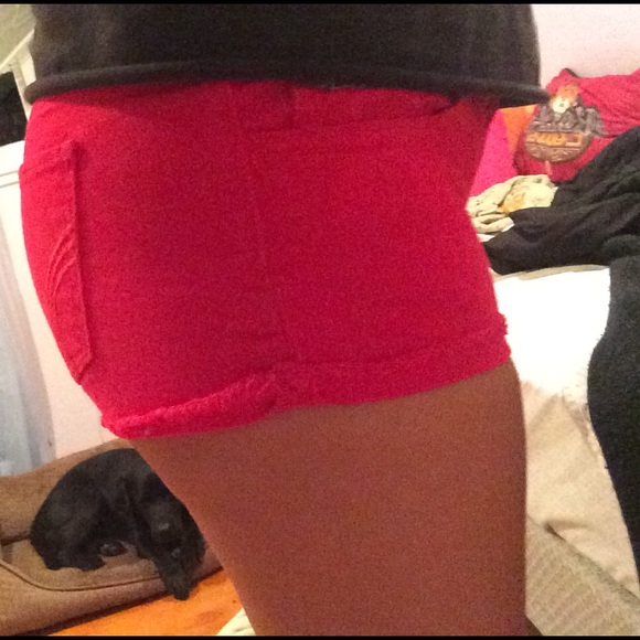Red Hollister Shorts - Picture 4 of 4