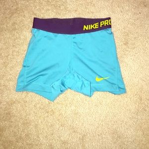 Nike pros