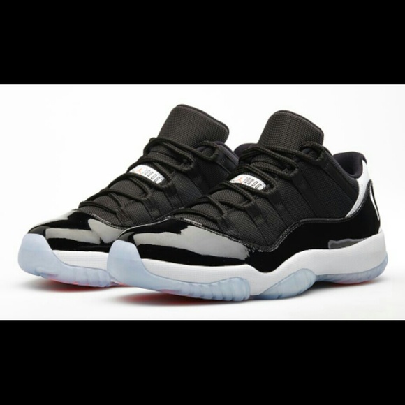 NOT SELLING LOOKING FOR THESE