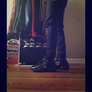 Black & gold questions