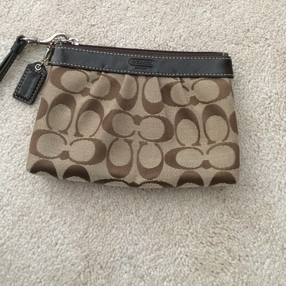 Hand bag