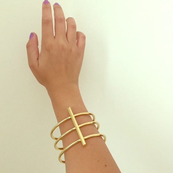 Accessories - Vintage cuff bracelet