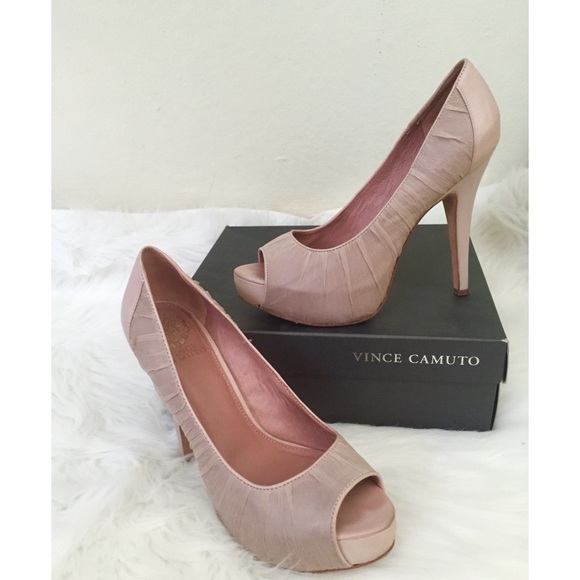 Vince Camuto Peep-Toe Pump