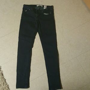 Hollister Super Skinny Jeans