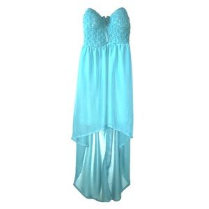 BEAUTIFUL STRAPLESS DRESS