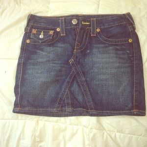 Authentic True Religion Mid-thigh Skirt☺️