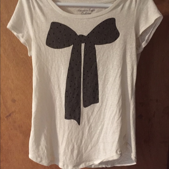 American Eagle Bow shirt🎀🎀🎀