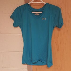 Under armour t shirt! Never worn