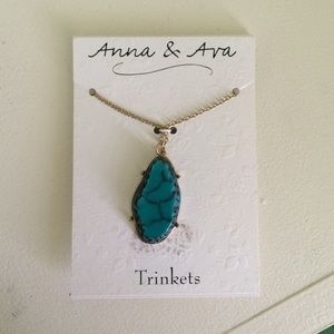 Turquoise necklace with gold chain