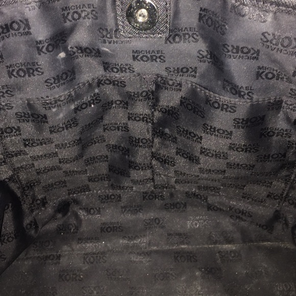 Michael Kors Purse - Picture 3 of 4