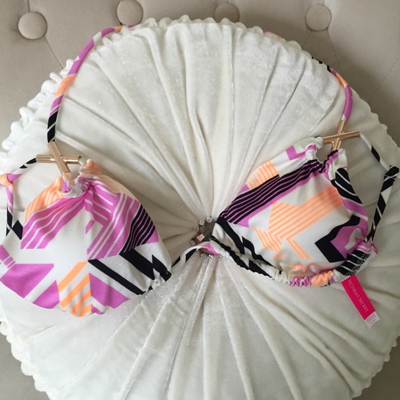 Keyhole triangle bikini top only multi color geo🔥 - Picture 2 of 4