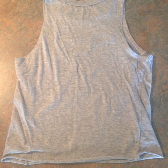 Tank top - Picture 2 of 3