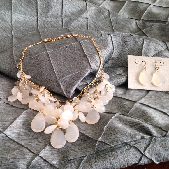 White crystal statement necklace and earrings