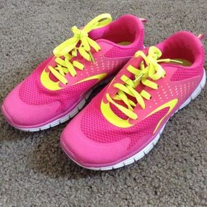 Daskin Running Shoes