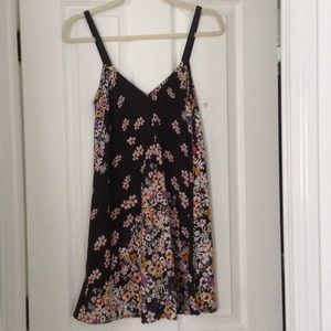 ZARA: Floral Dress