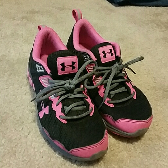 Under Armour women's tennis shoes