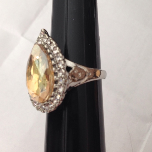 SP sparkly Citrine CZ ring SZ 9.5 - Picture 2 of 3