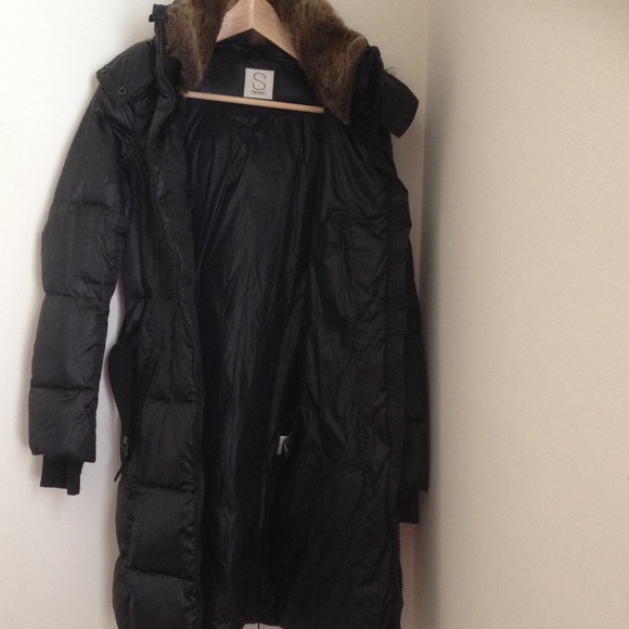 Coat - Picture 4 of 4