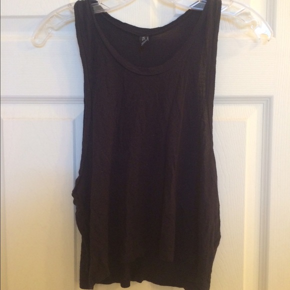 Muscle crop top
